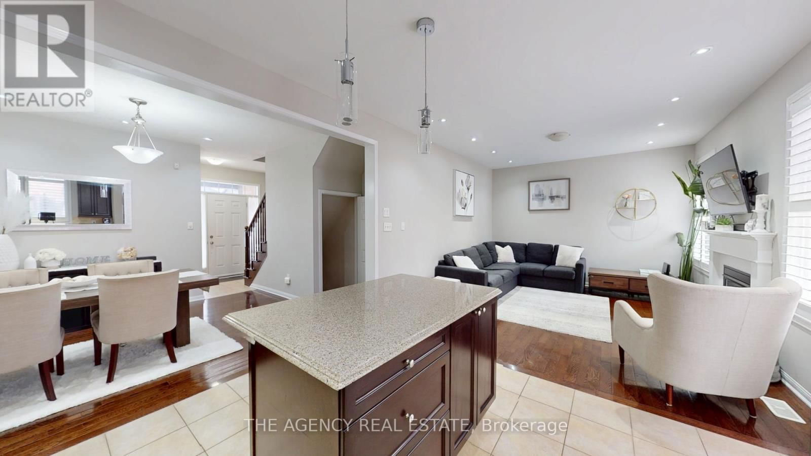 346 SCHREYER CRESCENT Image 16