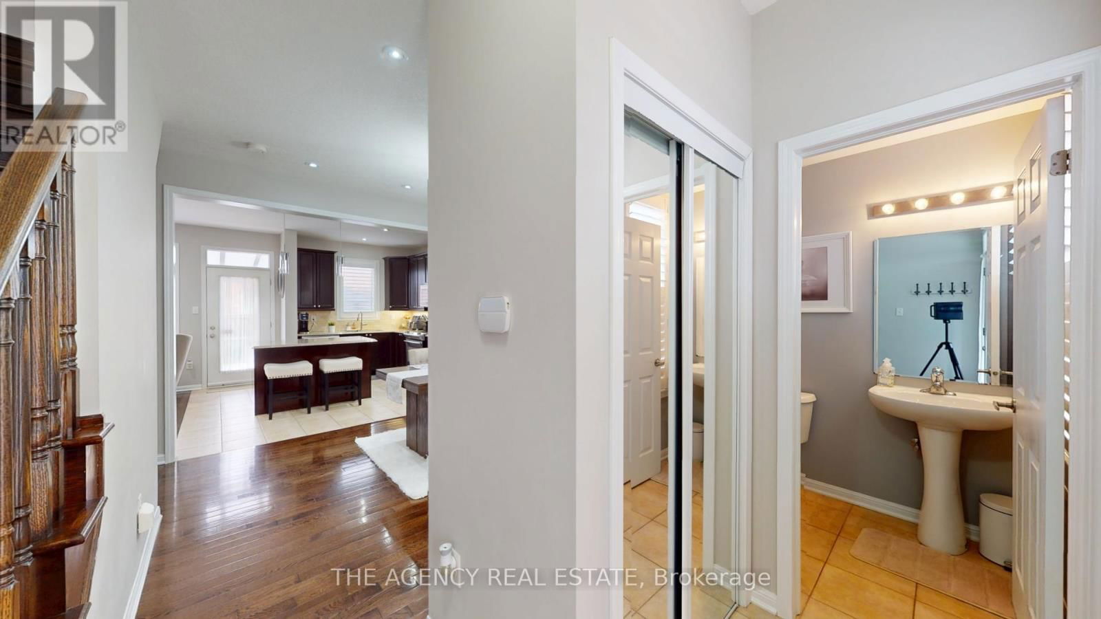 346 SCHREYER CRESCENT Image 23