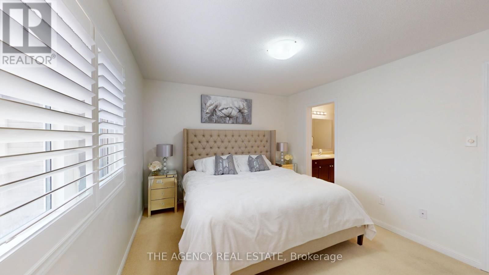 346 SCHREYER CRESCENT Image 27
