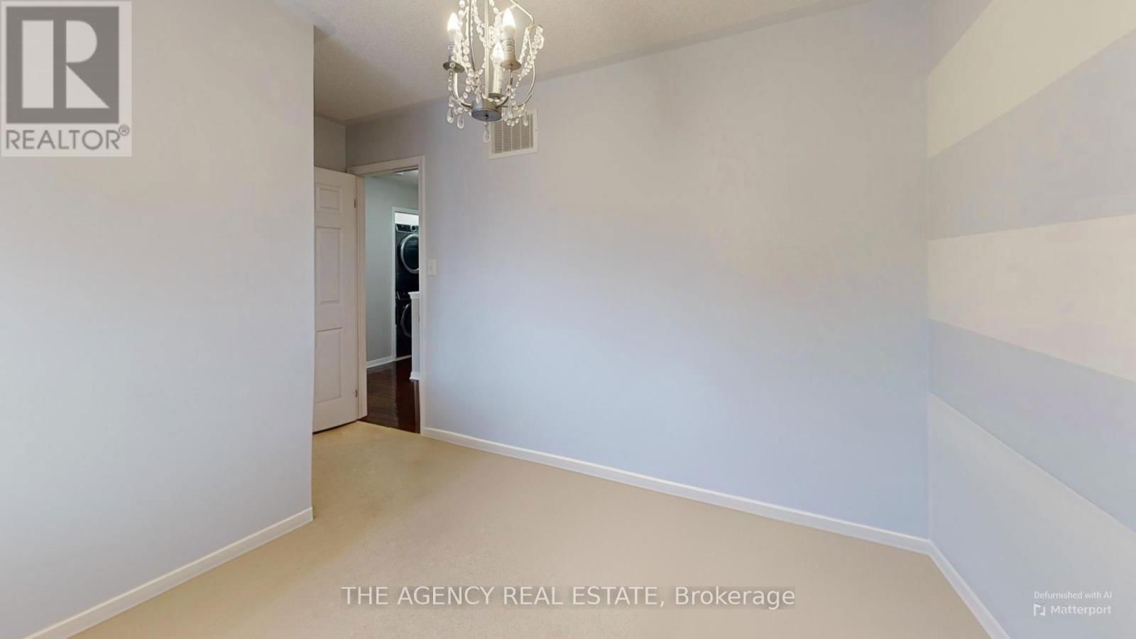 346 SCHREYER CRESCENT Image 42
