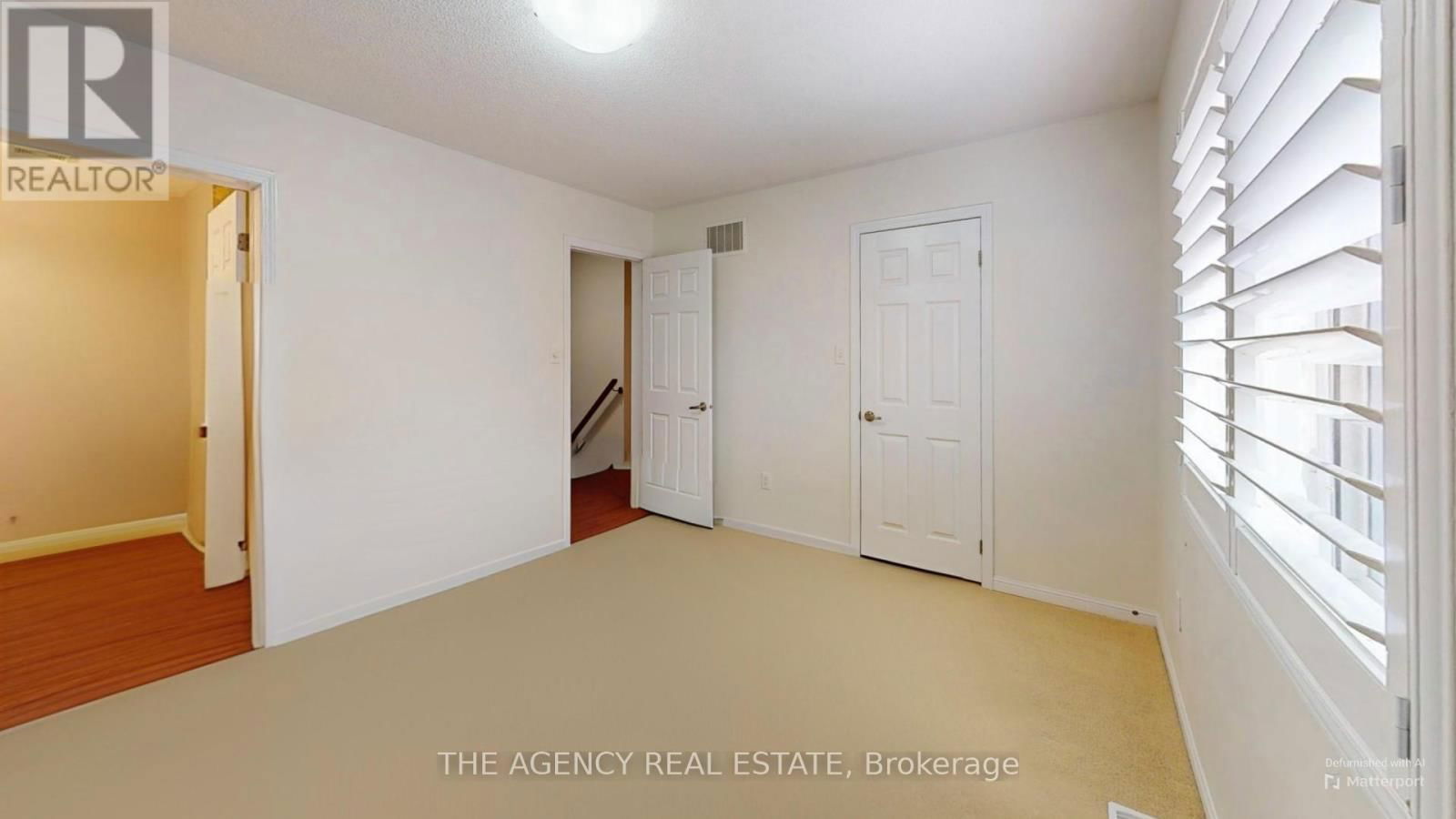 346 SCHREYER CRESCENT Image 44