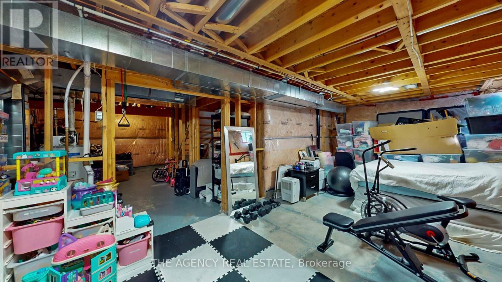 346 SCHREYER CRESCENT Image 48