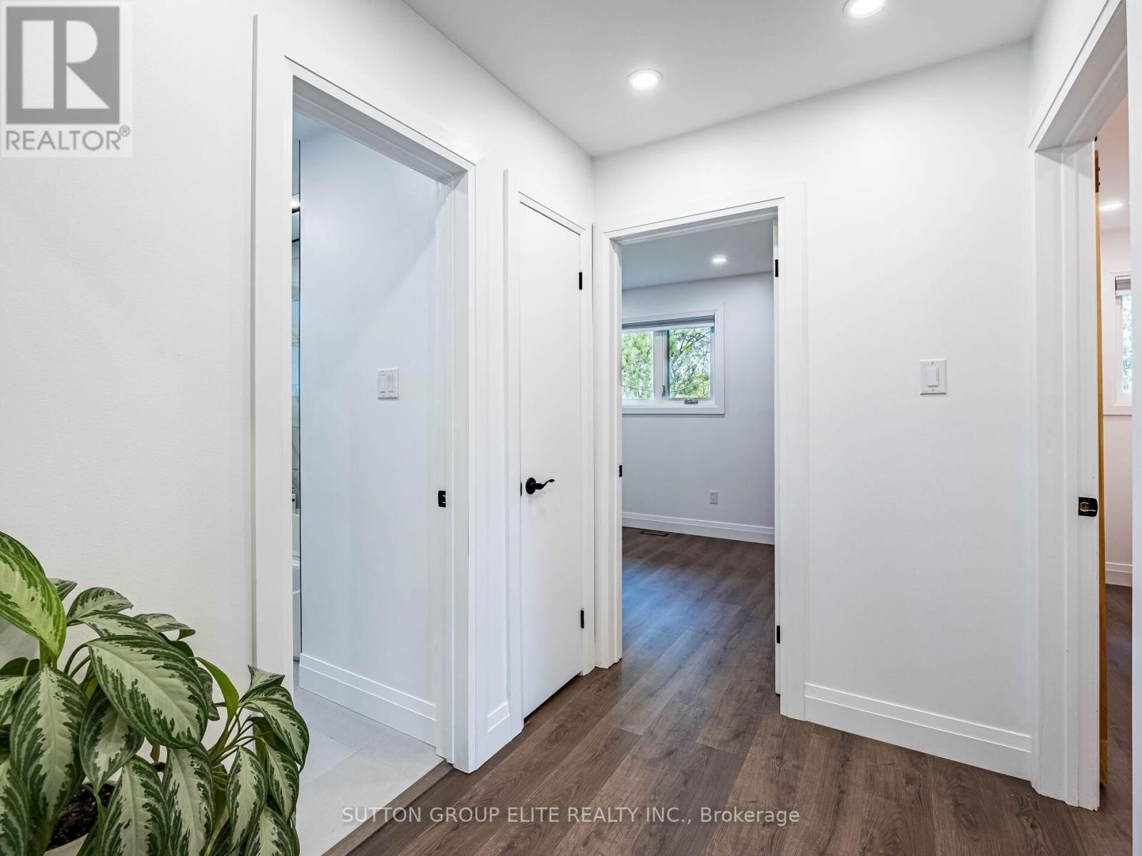 19 JOYCELYN CRESCENT Image 16