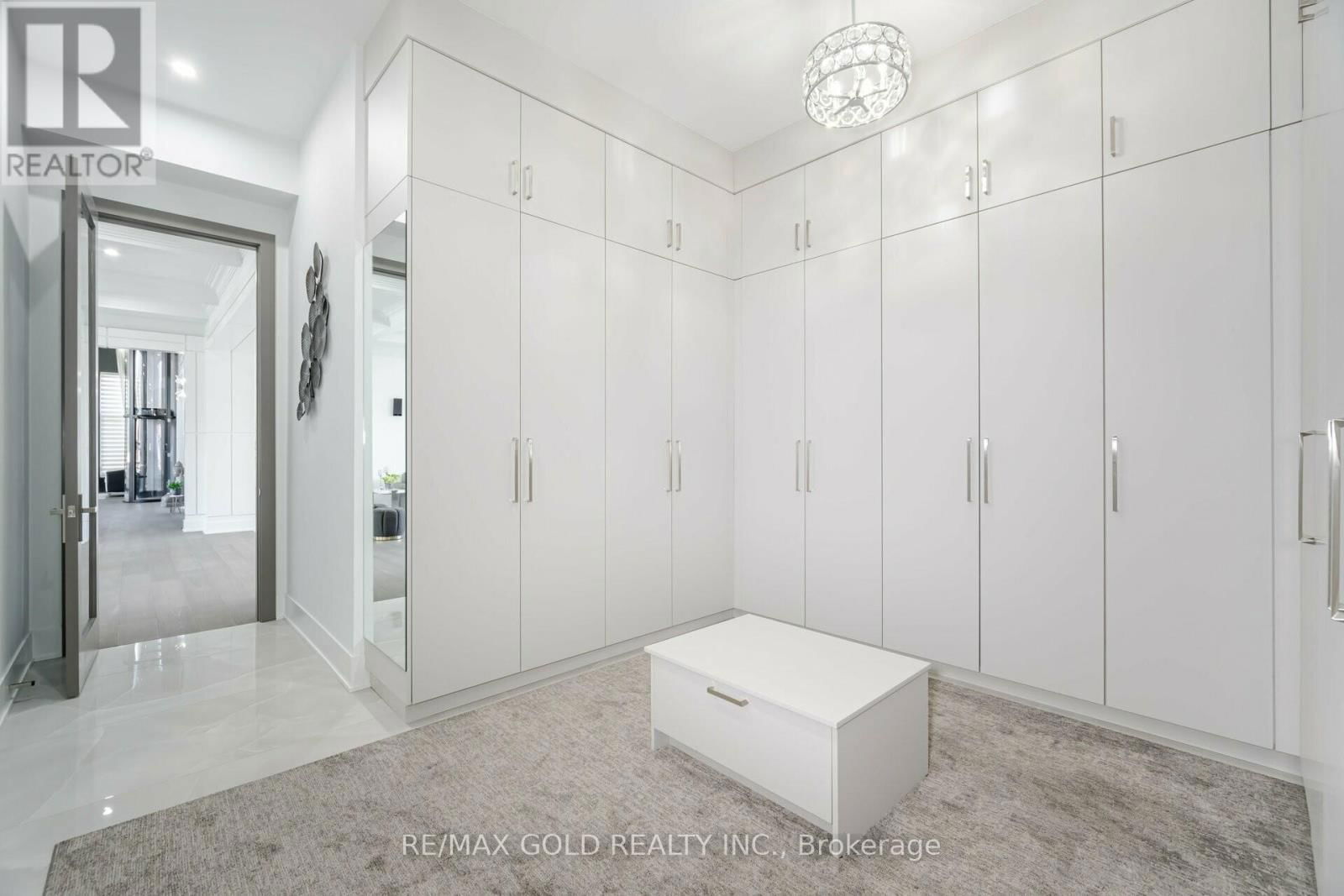36 WILLIAM STREET Image 17