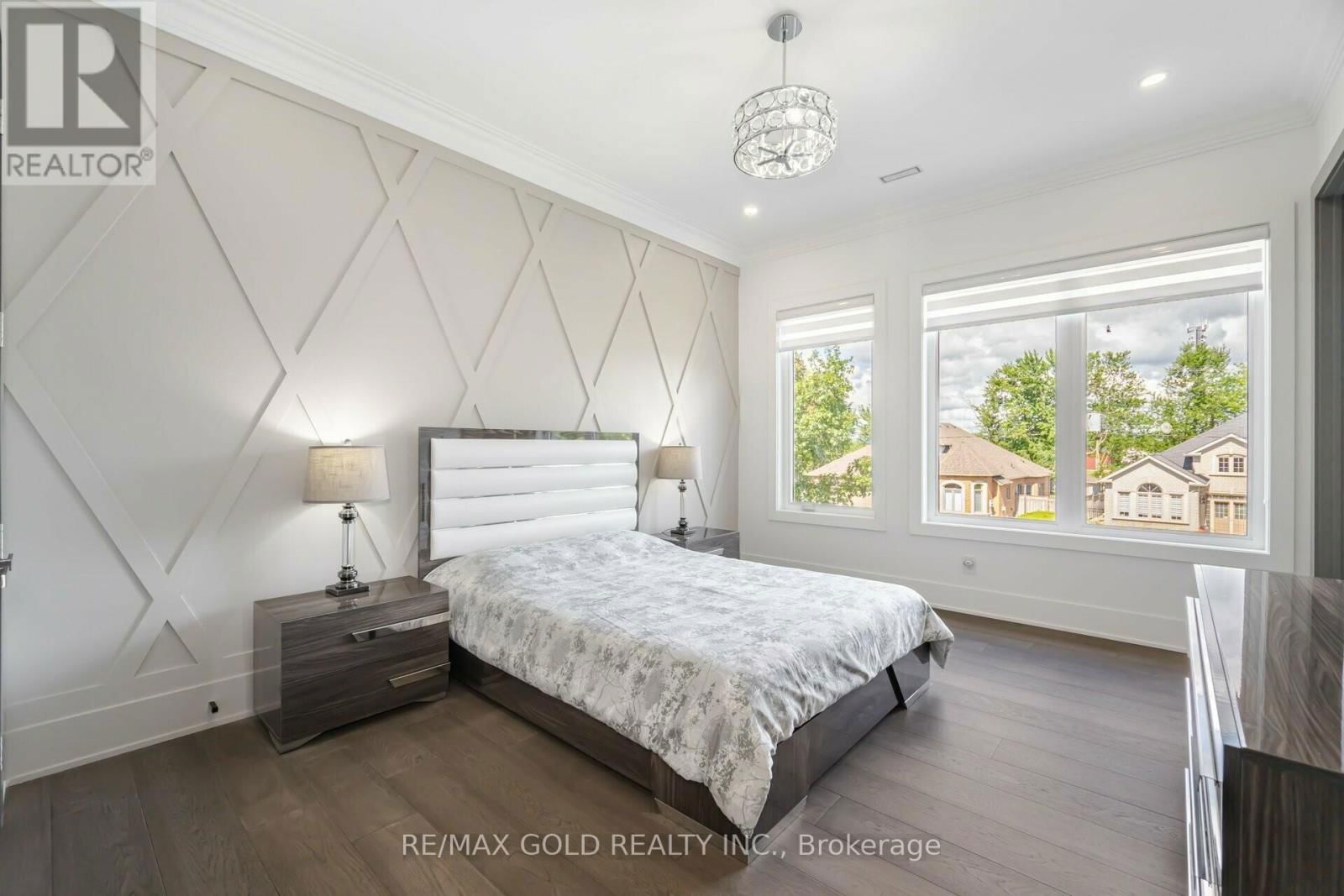 36 WILLIAM STREET Image 24