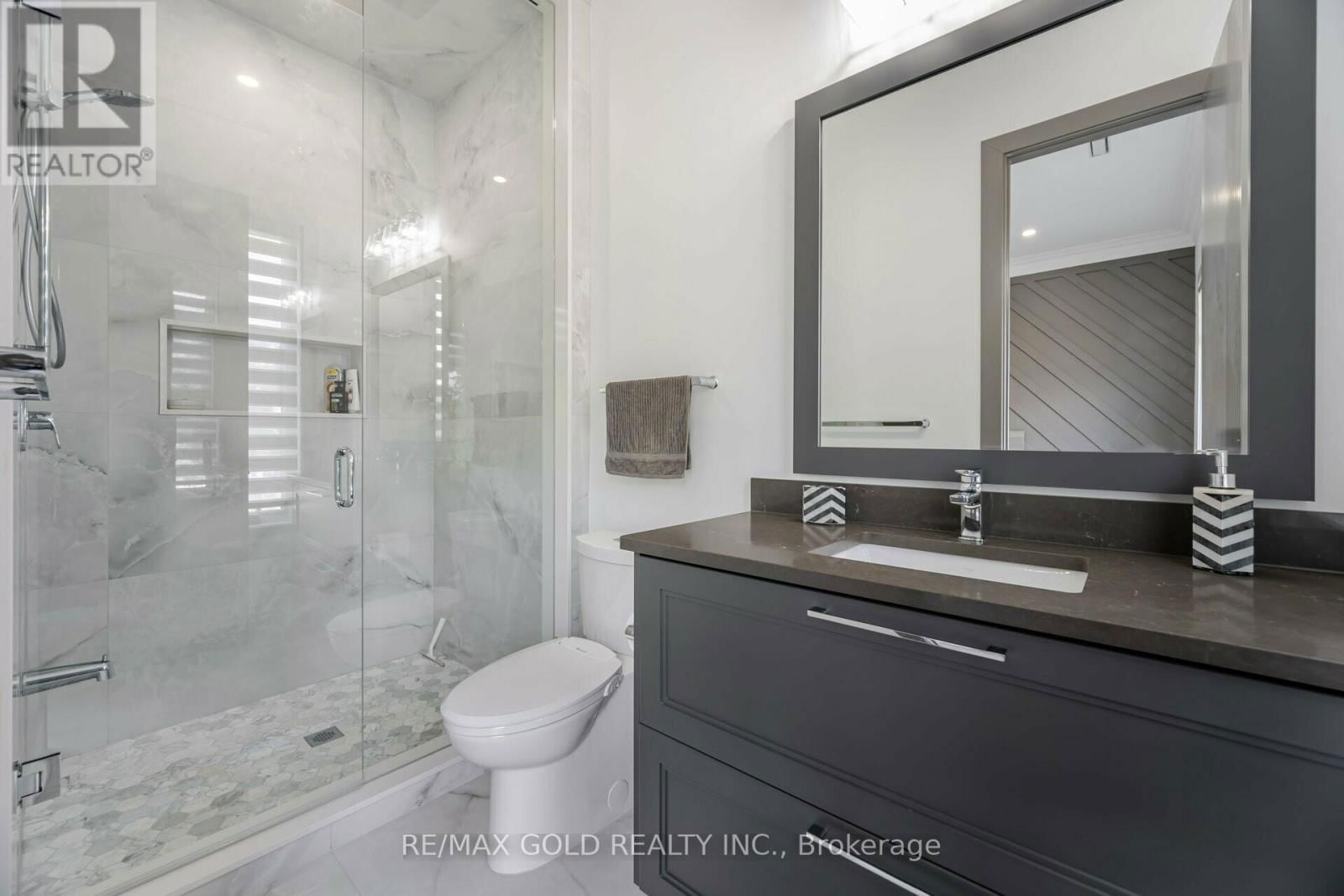 36 WILLIAM STREET Image 29