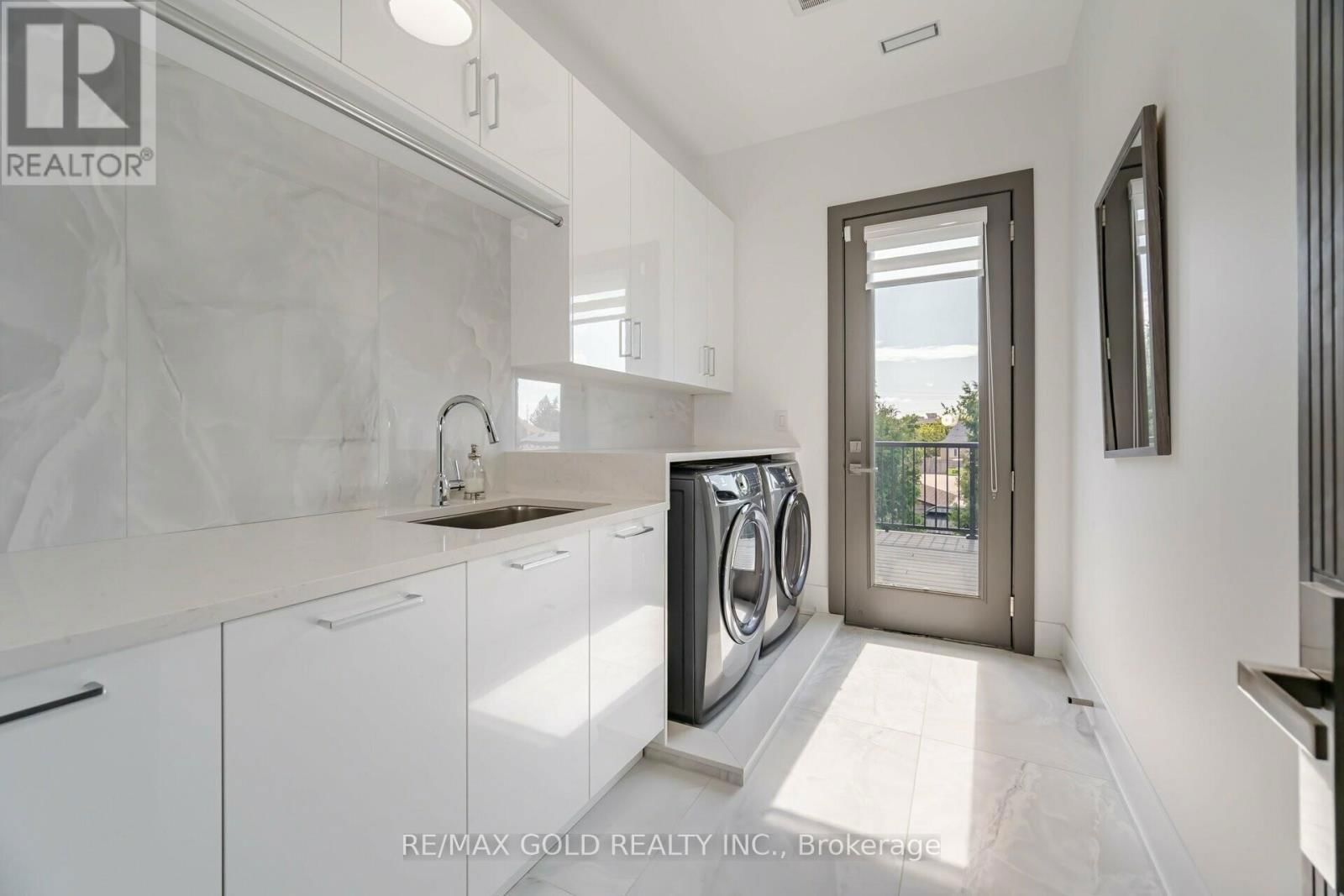 36 WILLIAM STREET Image 33
