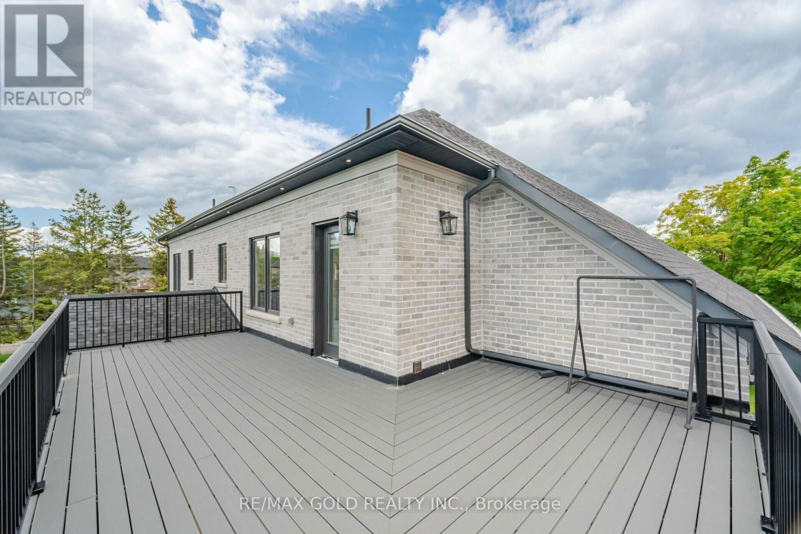 36 WILLIAM STREET Image 34