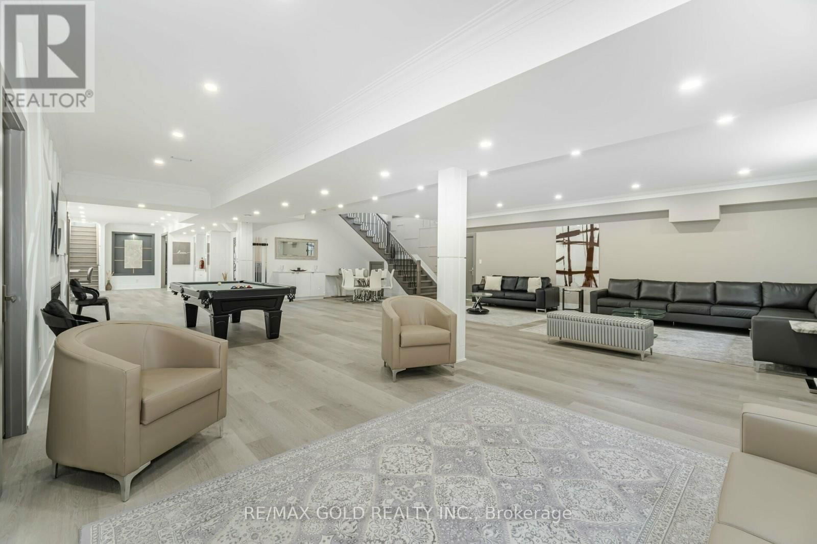 36 WILLIAM STREET Image 38