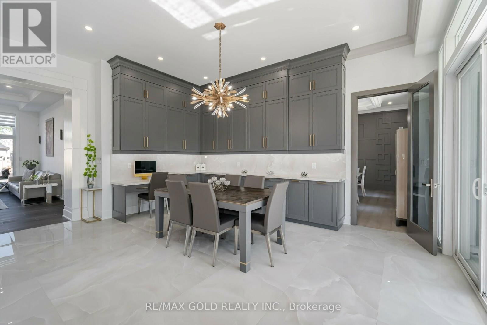 36 WILLIAM STREET Image 9