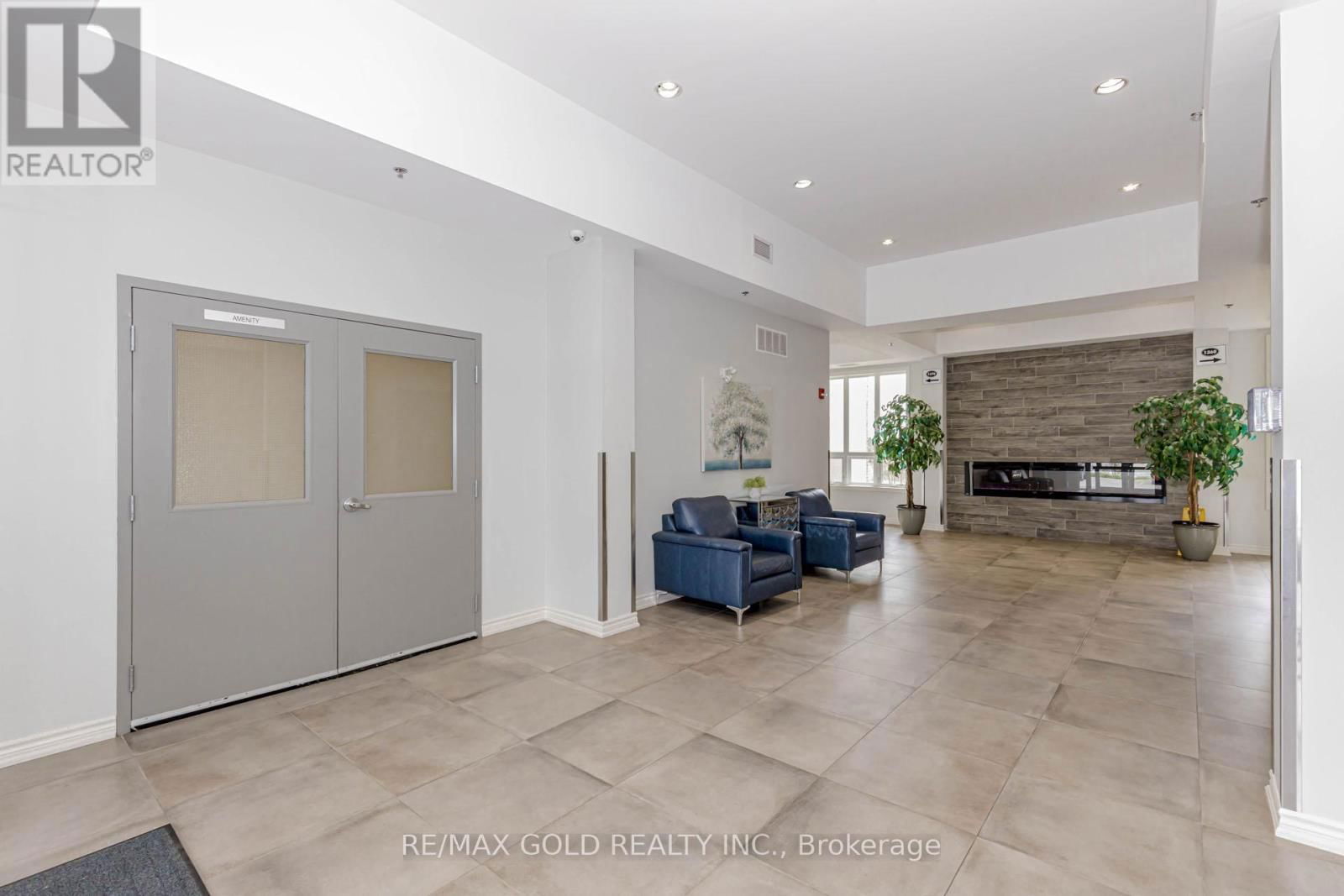 108 - 1360 COSTIGAN ROAD Image 11