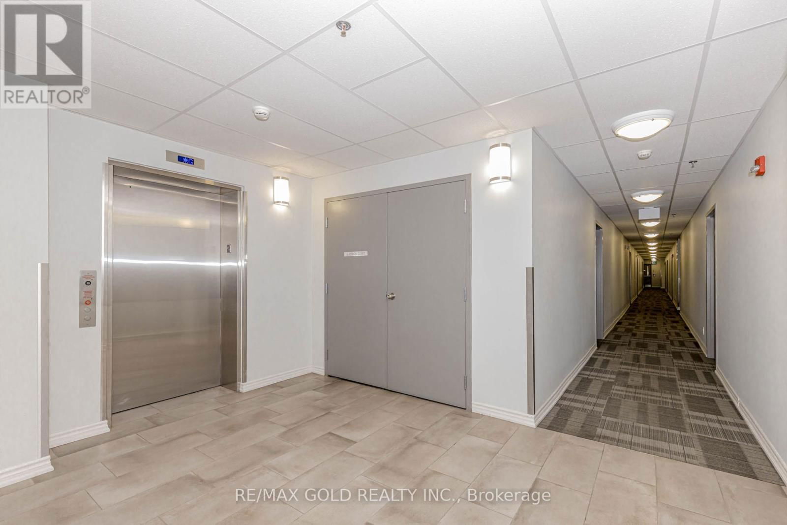108 - 1360 COSTIGAN ROAD Image 16