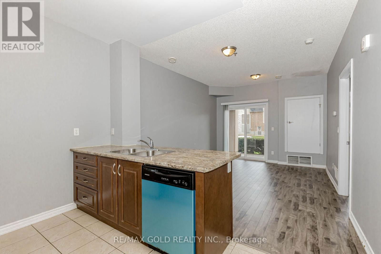 108 - 1360 COSTIGAN ROAD Image 26