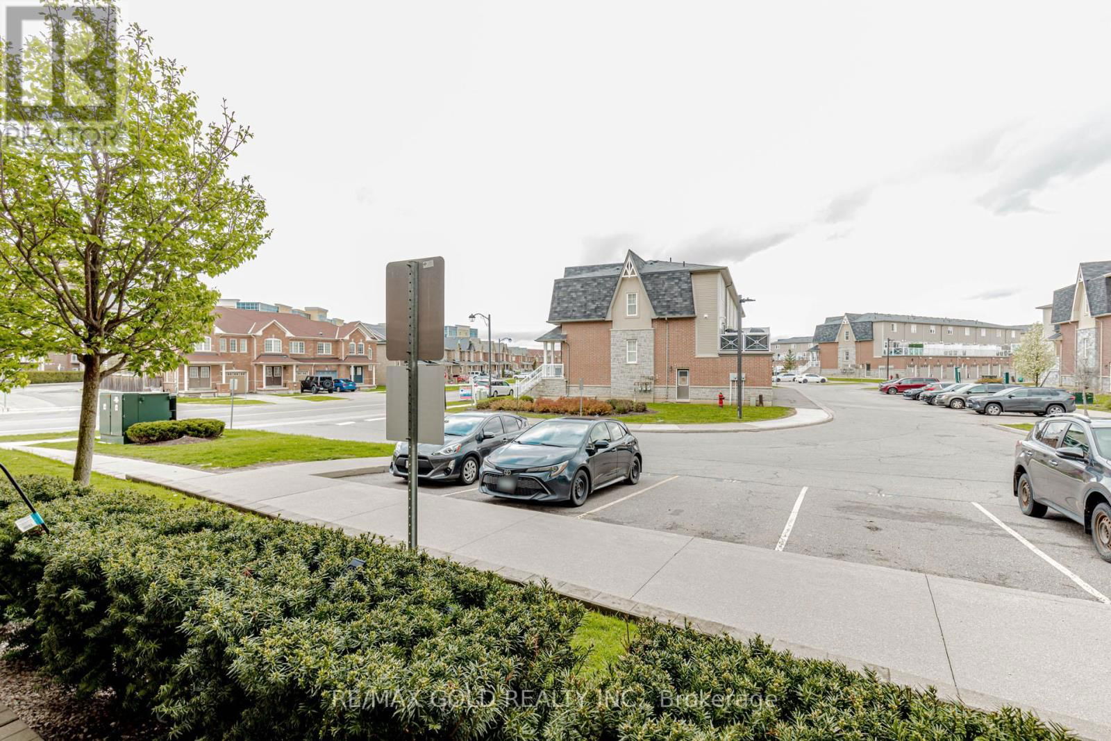108 - 1360 COSTIGAN ROAD Image 47