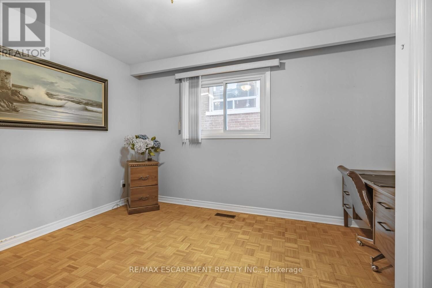 1227 ALEXANDRA AVENUE Image 26