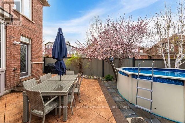 17 PLATFORM CRESCENT Image 43