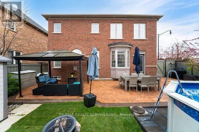17 PLATFORM CRESCENT Image 46