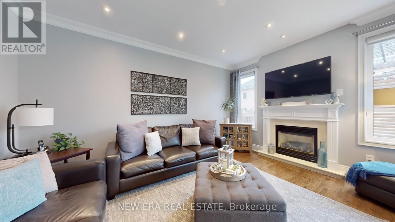 59 HAWKRIDGE TRAIL Image 15
