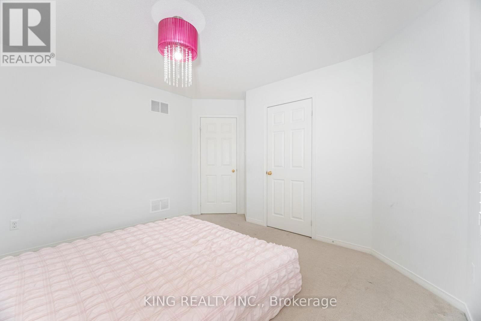 6 NUTWOOD WAY Image 31