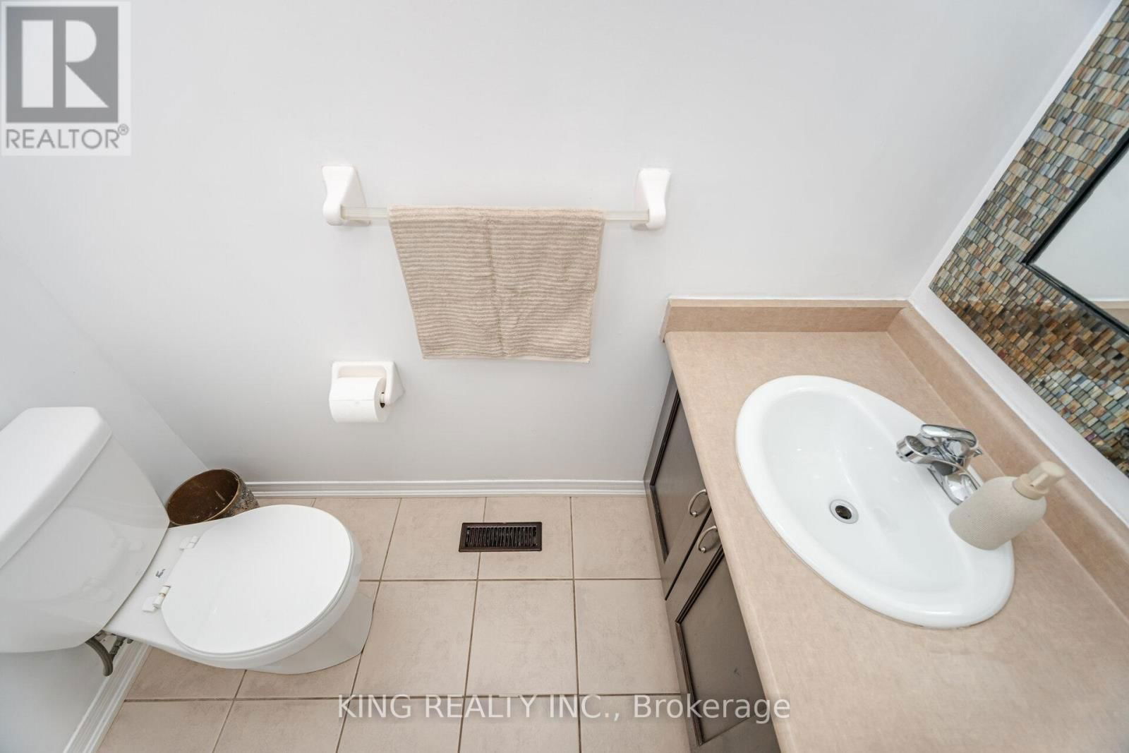 6 NUTWOOD WAY Image 33