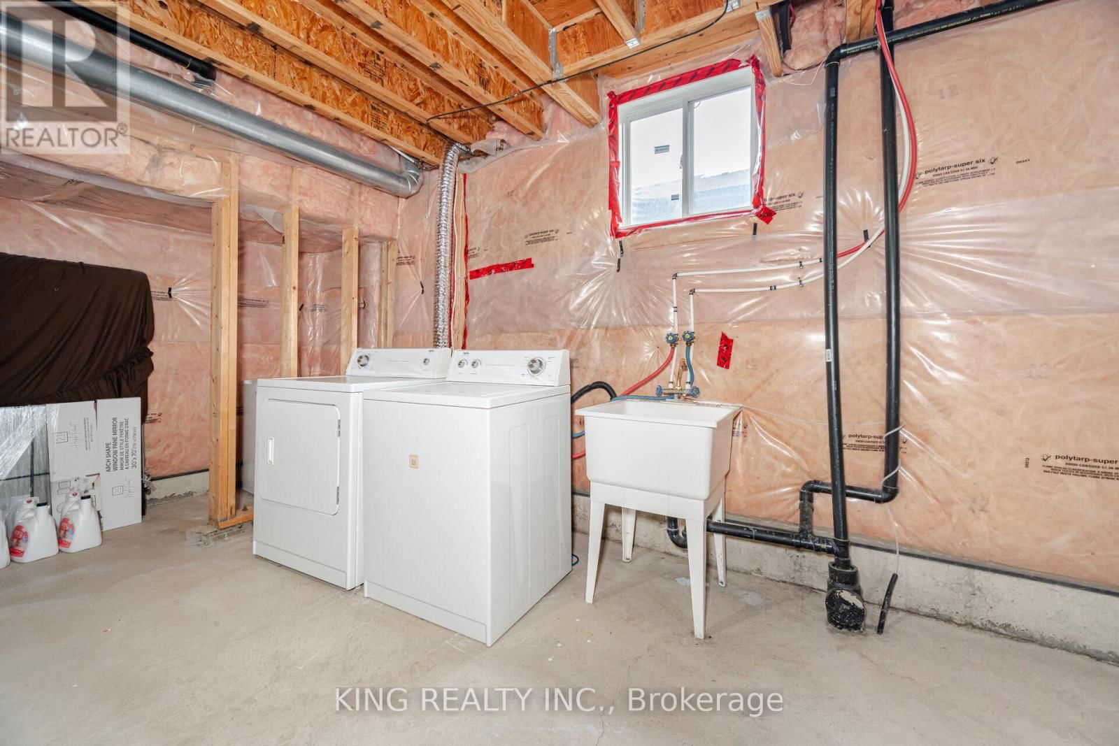 6 NUTWOOD WAY Image 35
