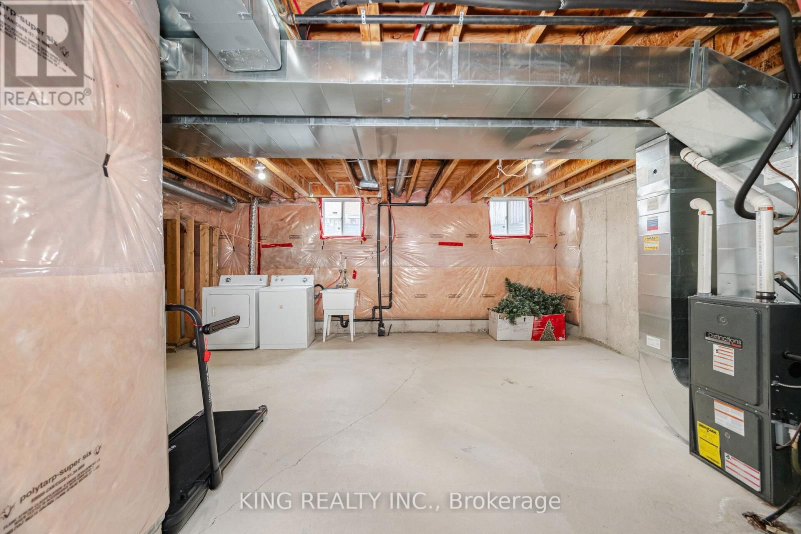 6 NUTWOOD WAY Image 36