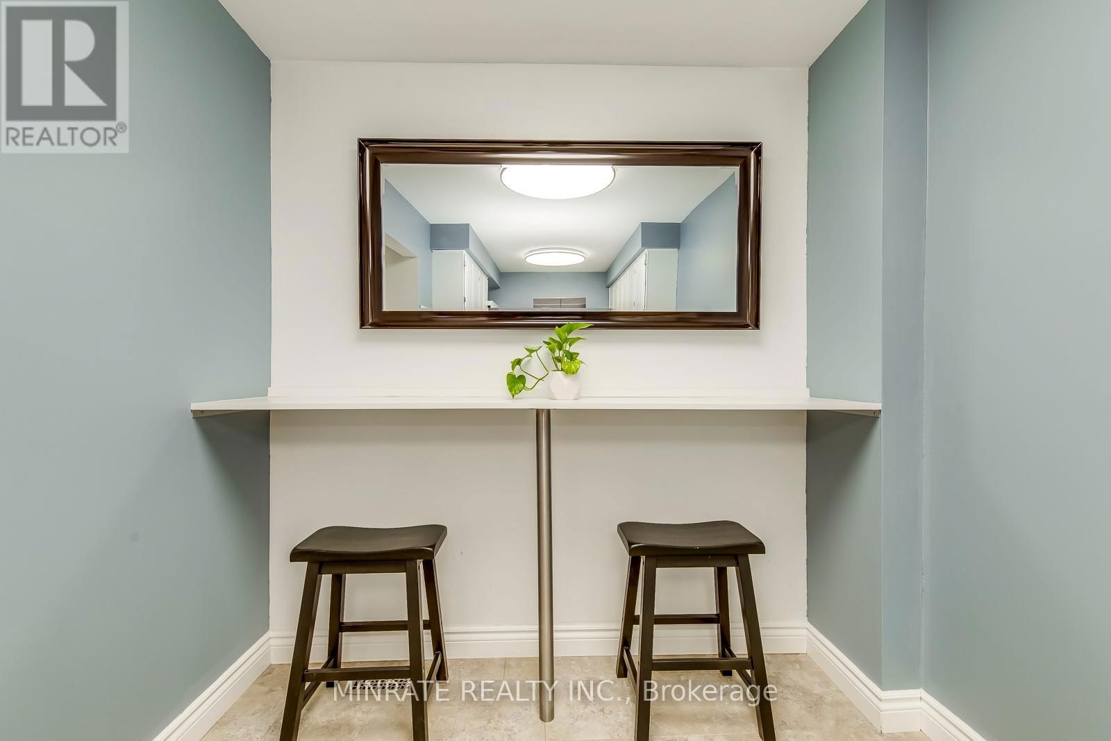 14 - 1548 NEWLANDS CRESCENT Image 10