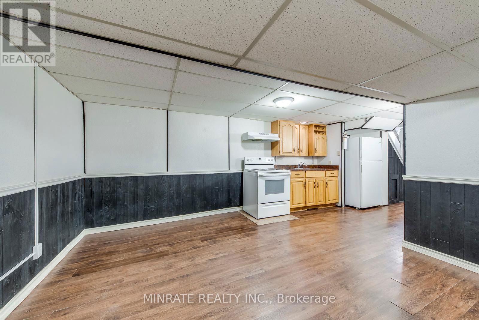 14 - 1548 NEWLANDS CRESCENT Image 18