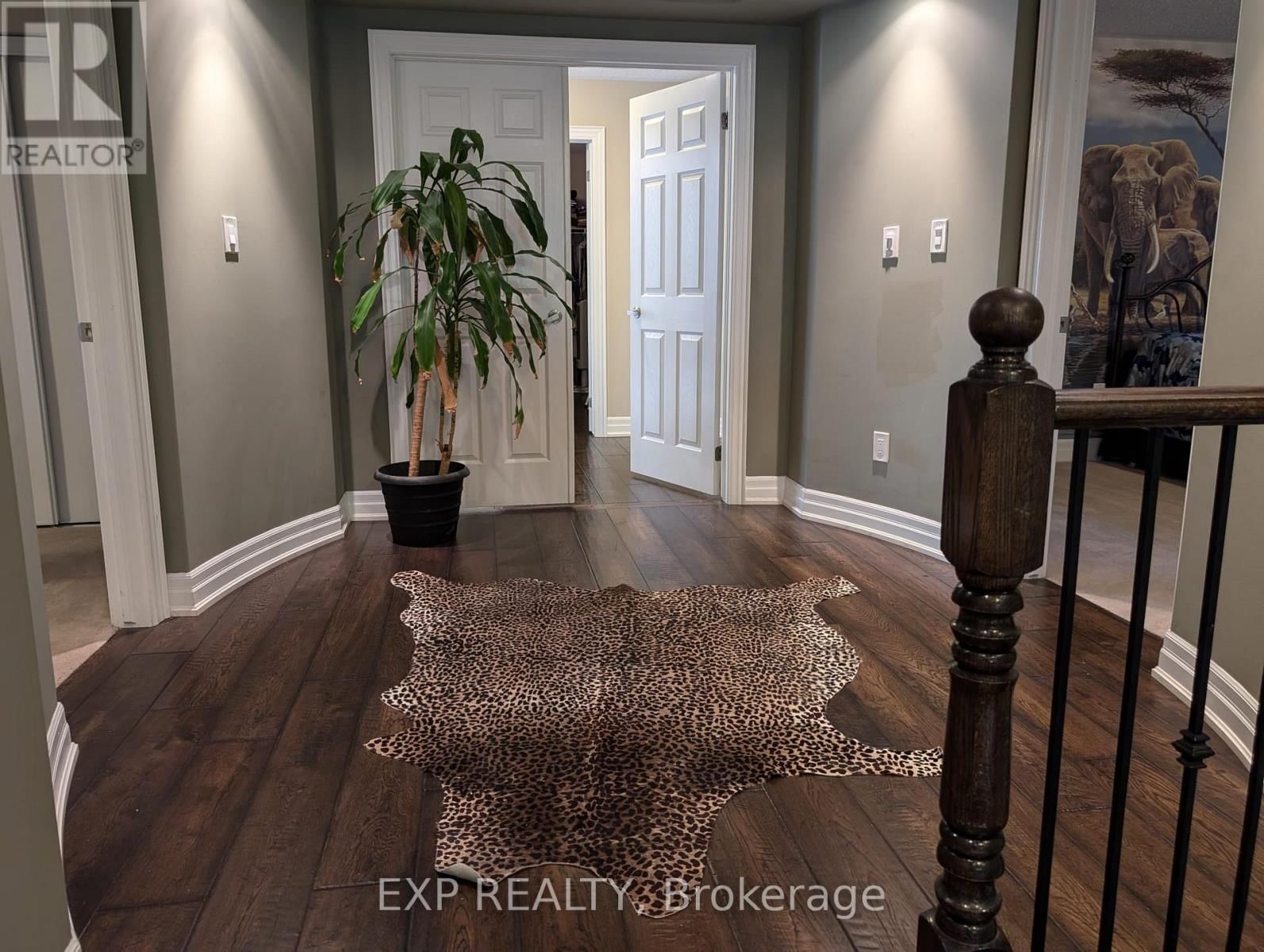 447 WETTLAUFER TERRACE Image 10