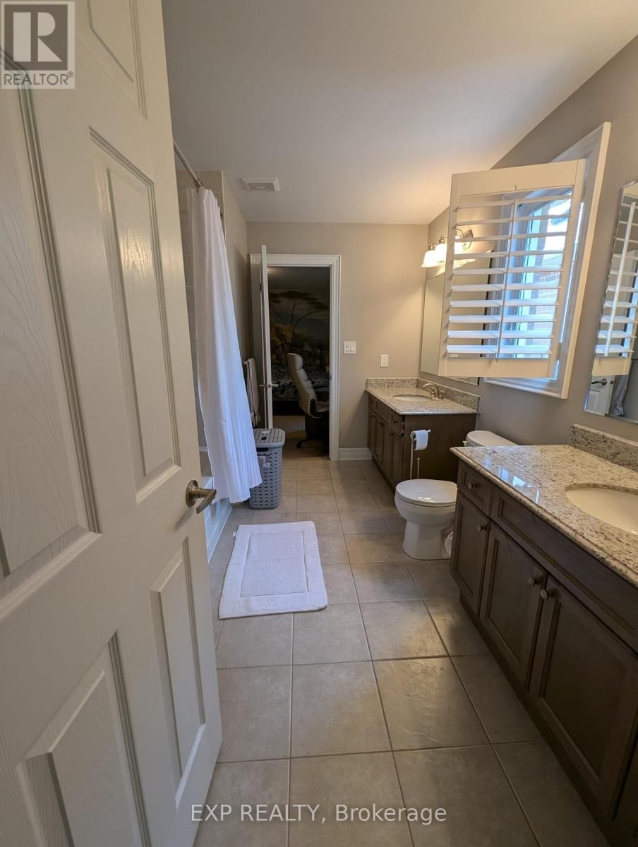 447 WETTLAUFER TERRACE Image 18