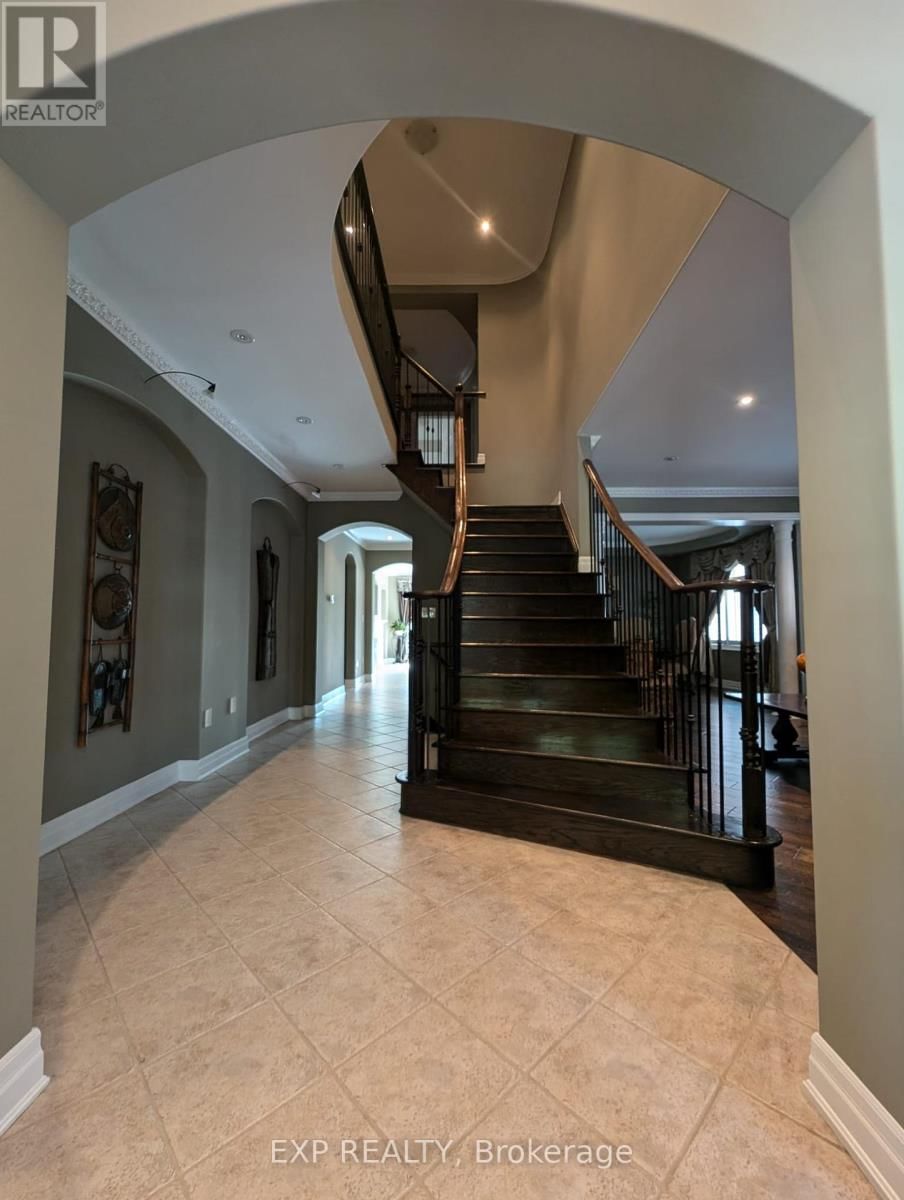 447 WETTLAUFER TERRACE Image 2