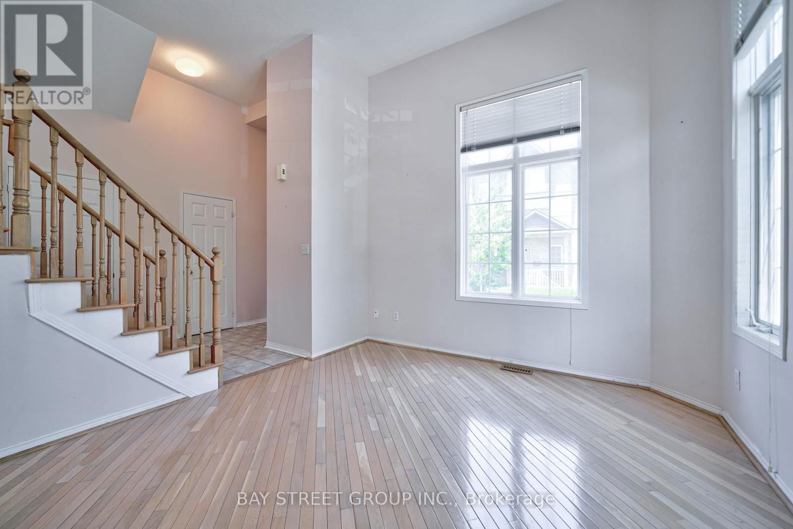 95 - 5535 GLEN ERIN DRIVE Image 10