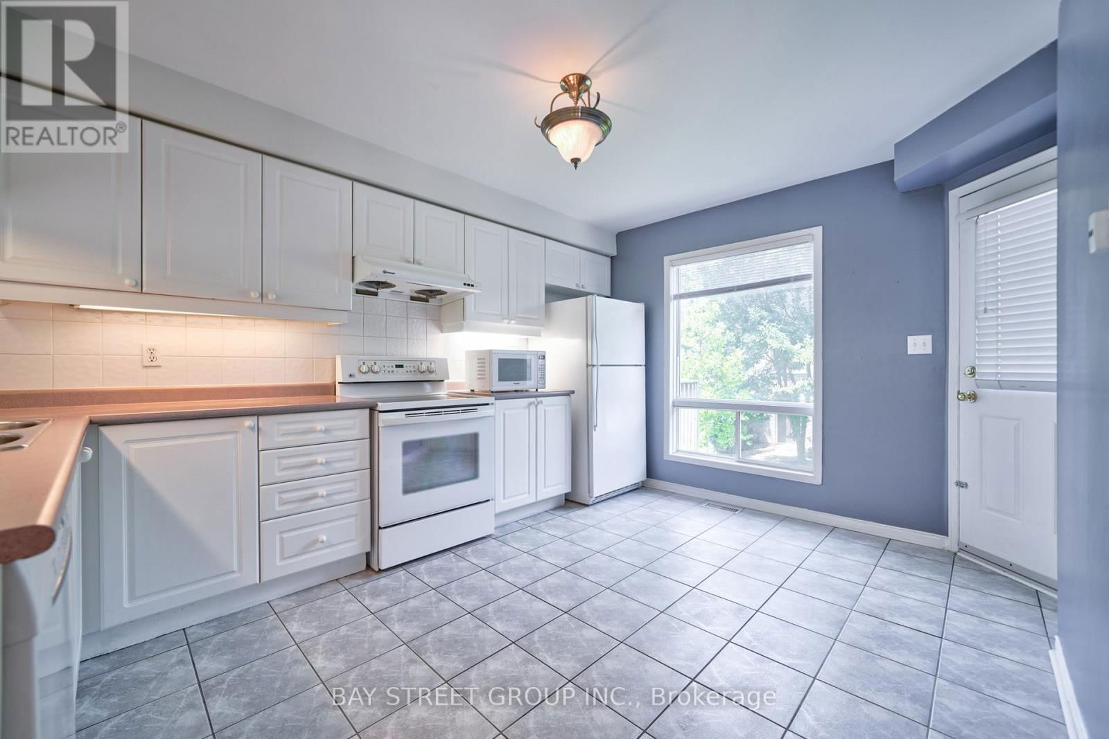 95 - 5535 GLEN ERIN DRIVE Image 22