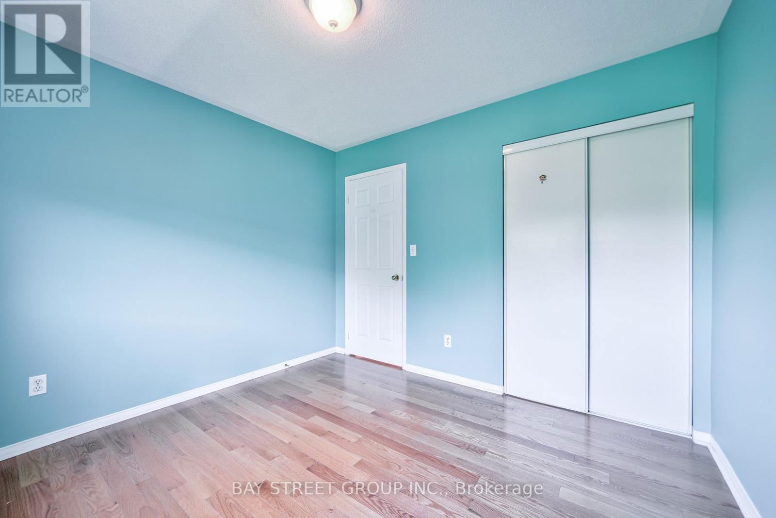 95 - 5535 GLEN ERIN DRIVE Image 35