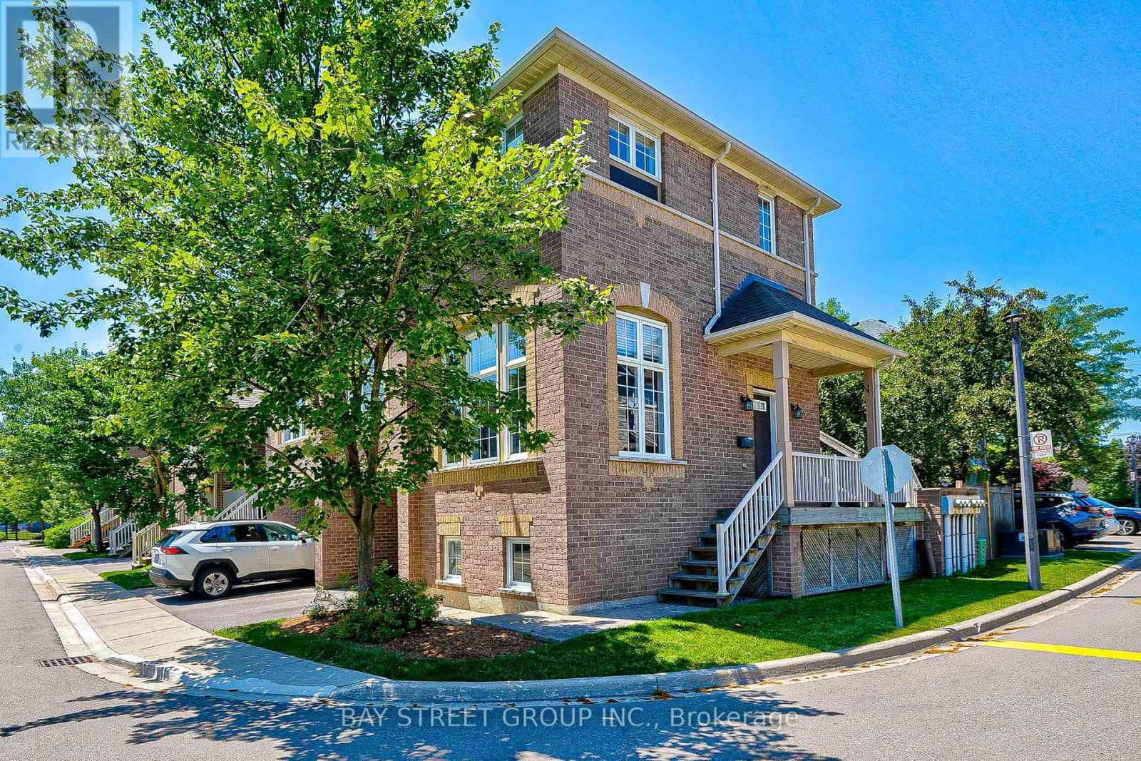 95 - 5535 GLEN ERIN DRIVE Image 4