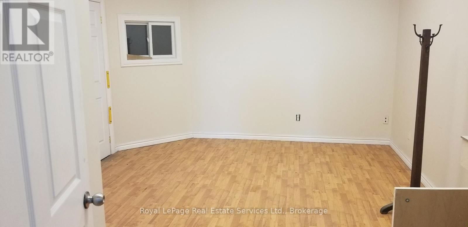 6 - 2050 SPEERS ROAD Image 18