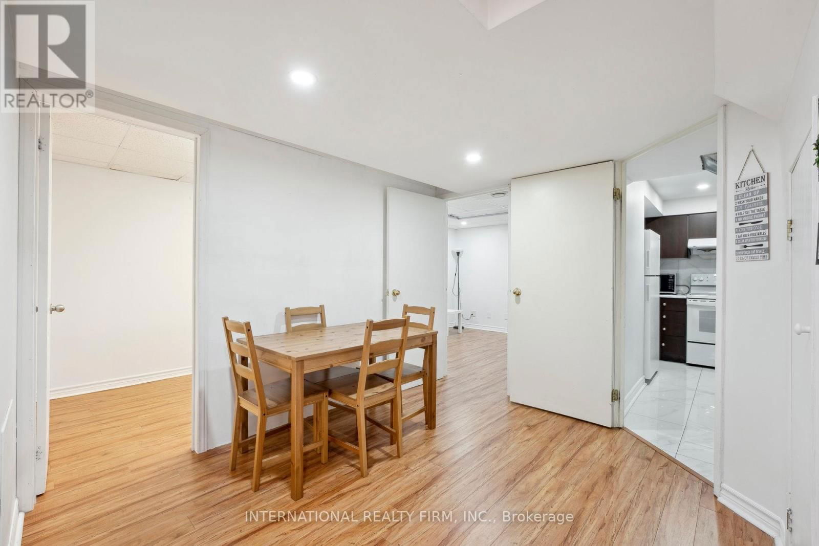 20 ARID AVENUE Image 36
