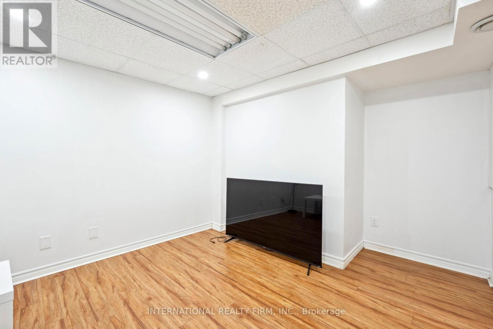 20 ARID AVENUE Image 39