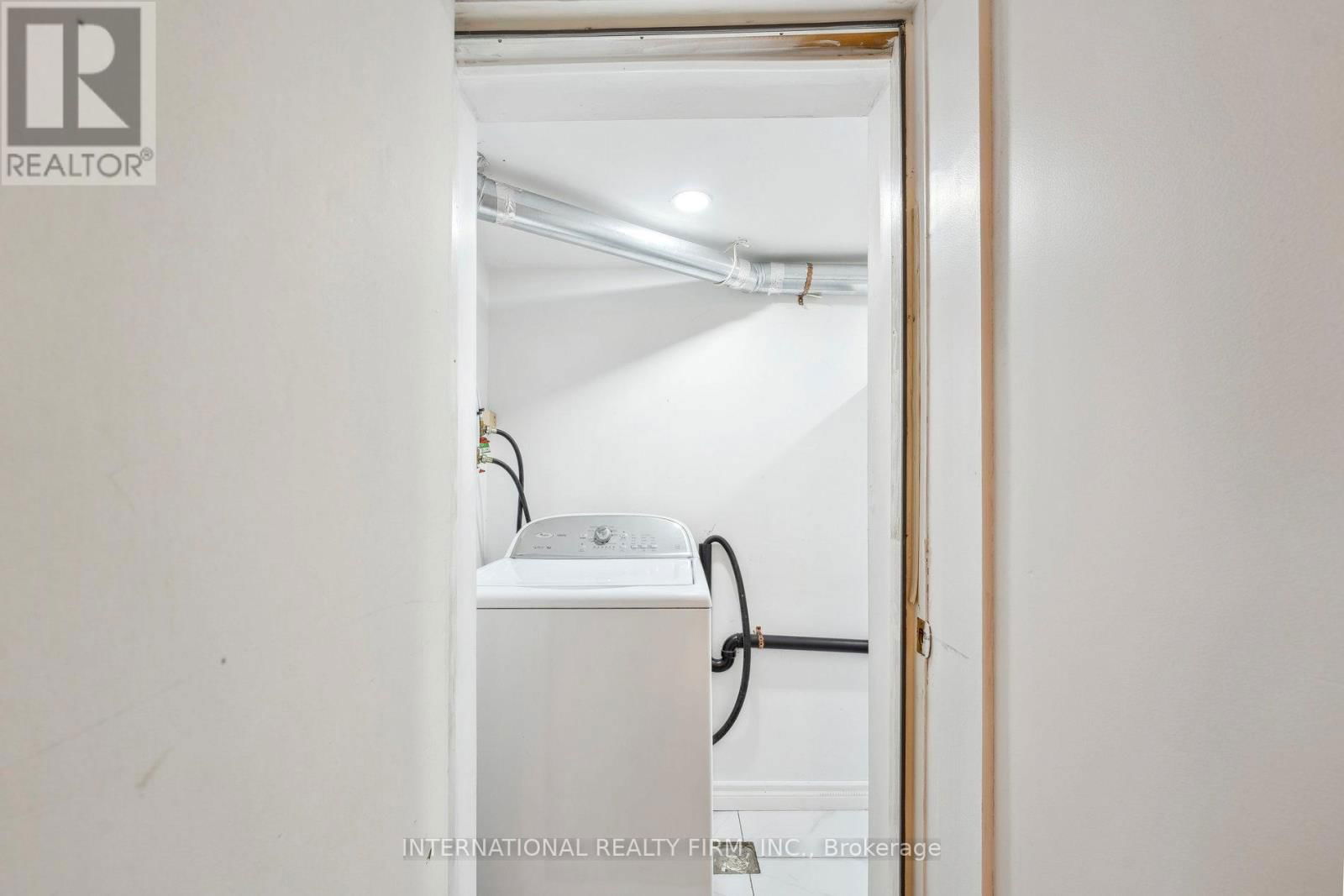 20 ARID AVENUE Image 44