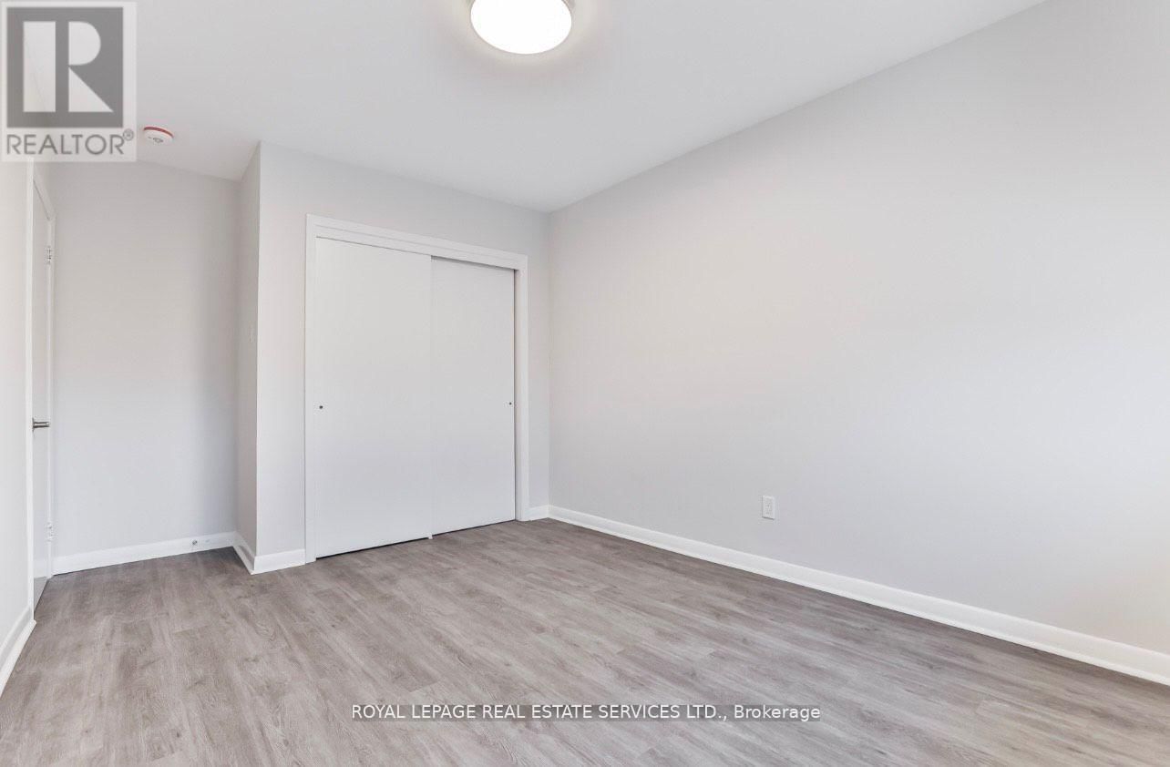 3 - 72 WINSTON PARK BOULEVARD Image 13