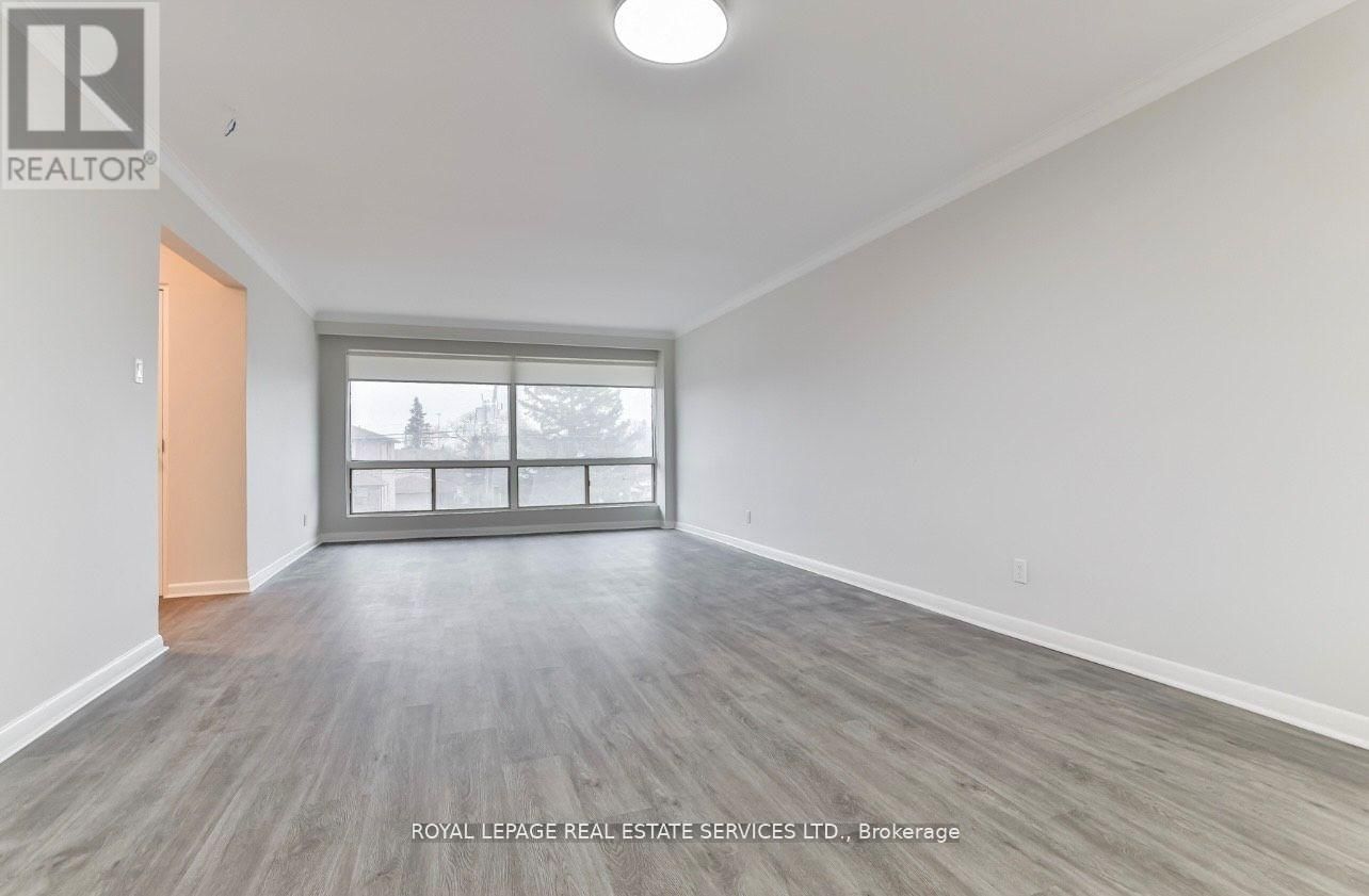 3 - 72 WINSTON PARK BOULEVARD Image 4