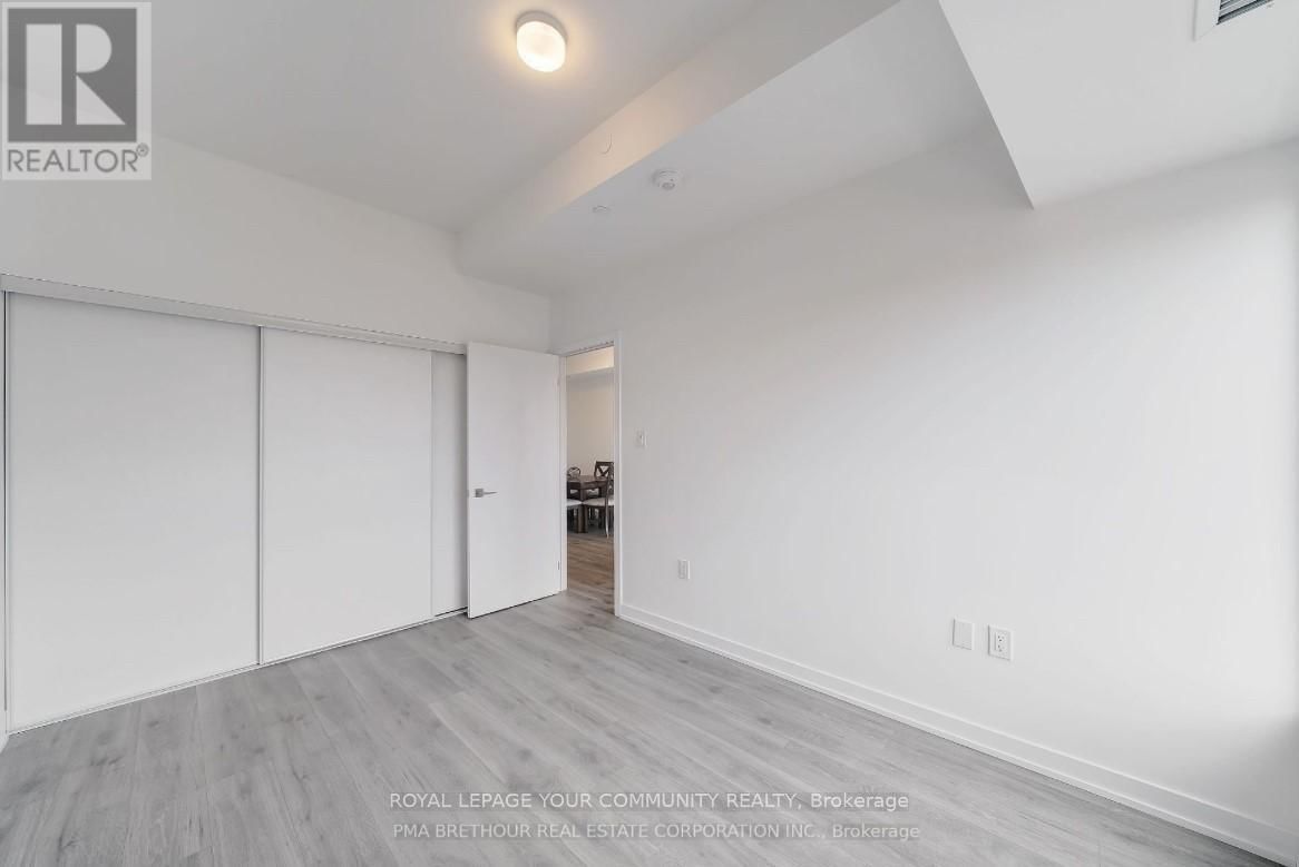 811 - 2433 DUFFERIN STREET Image 15