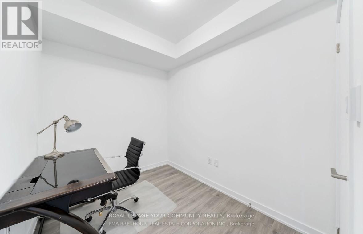 811 - 2433 DUFFERIN STREET Image 20