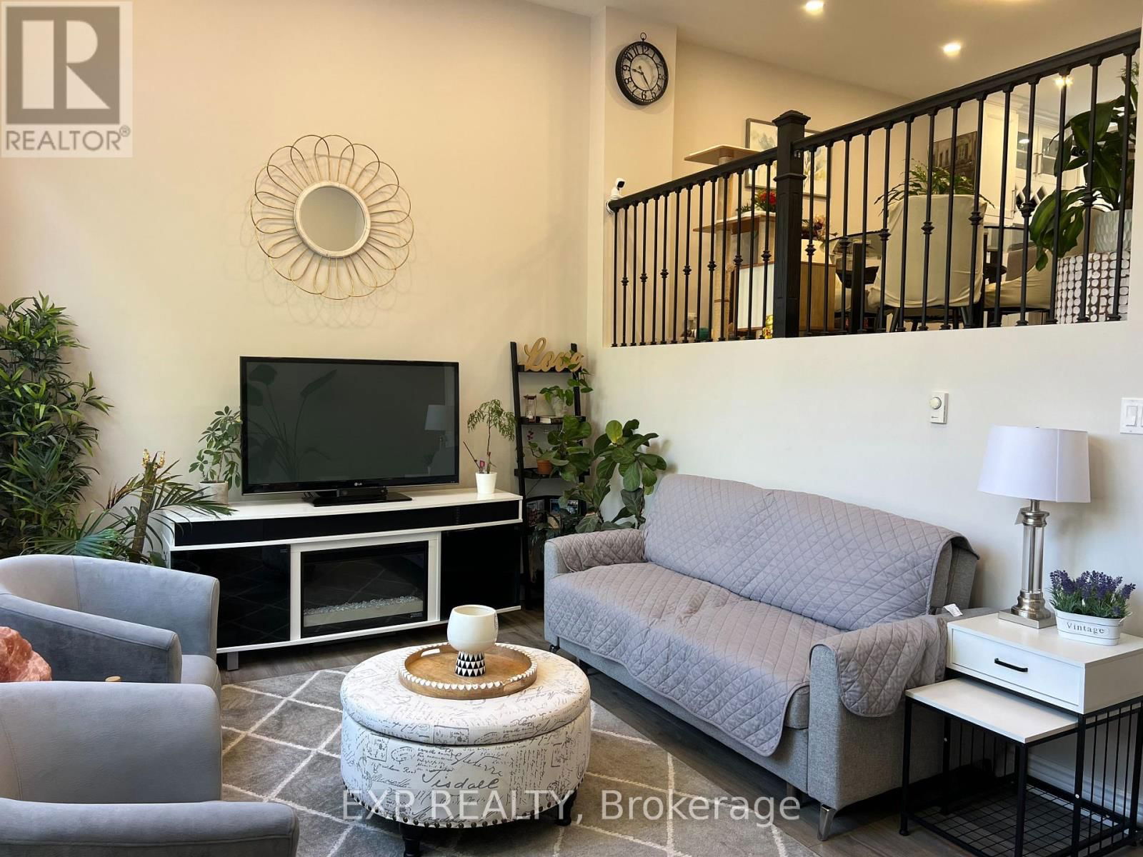 216 - 180 MISSISSAUGA VALLEY BOULEVARD Image 11