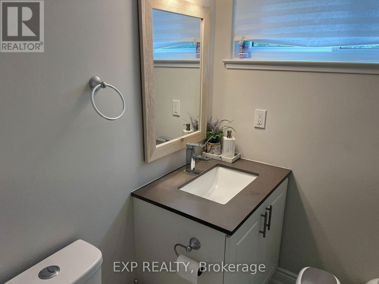 216 - 180 MISSISSAUGA VALLEY BOULEVARD Image 14