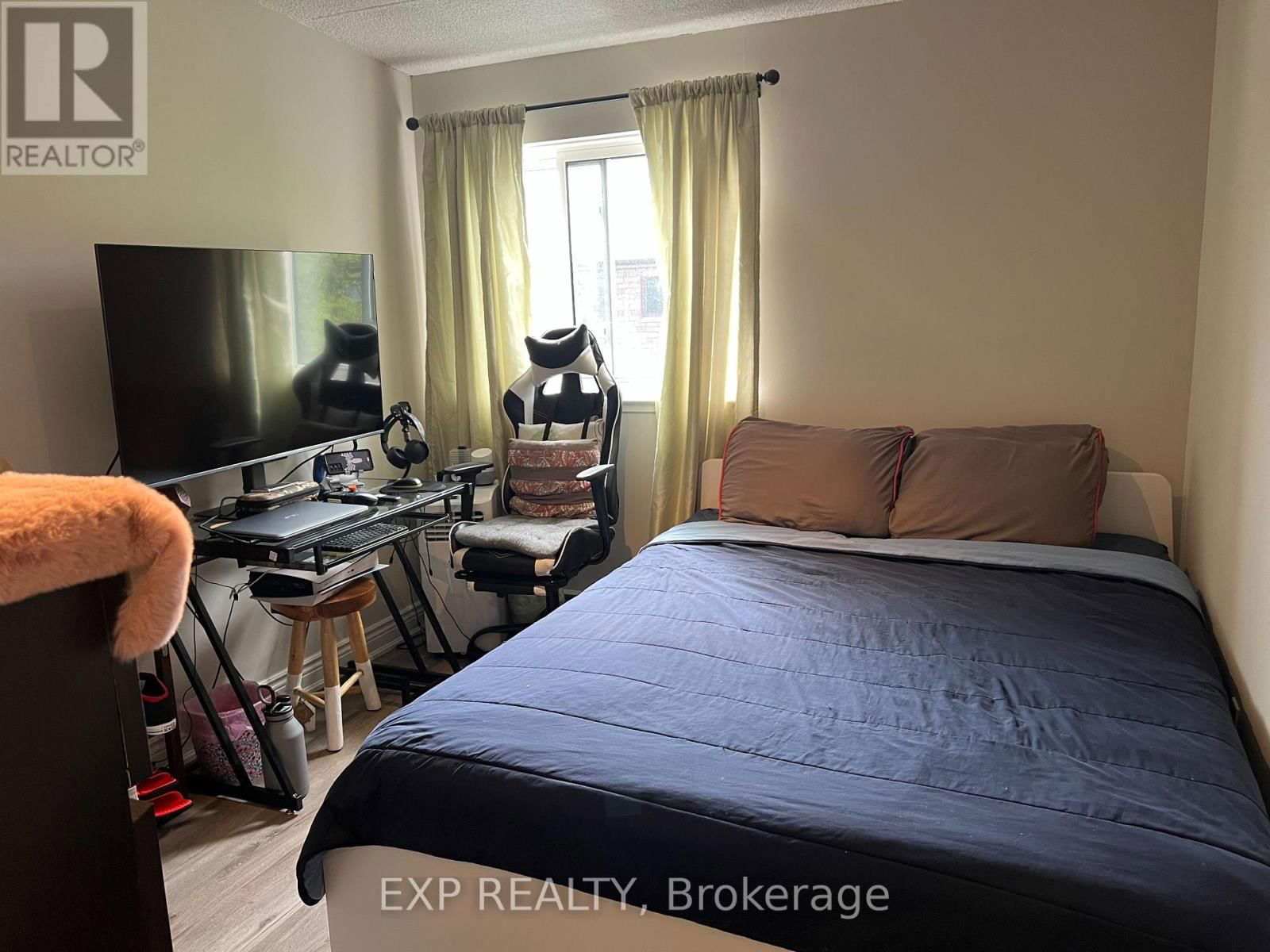 216 - 180 MISSISSAUGA VALLEY BOULEVARD Image 26