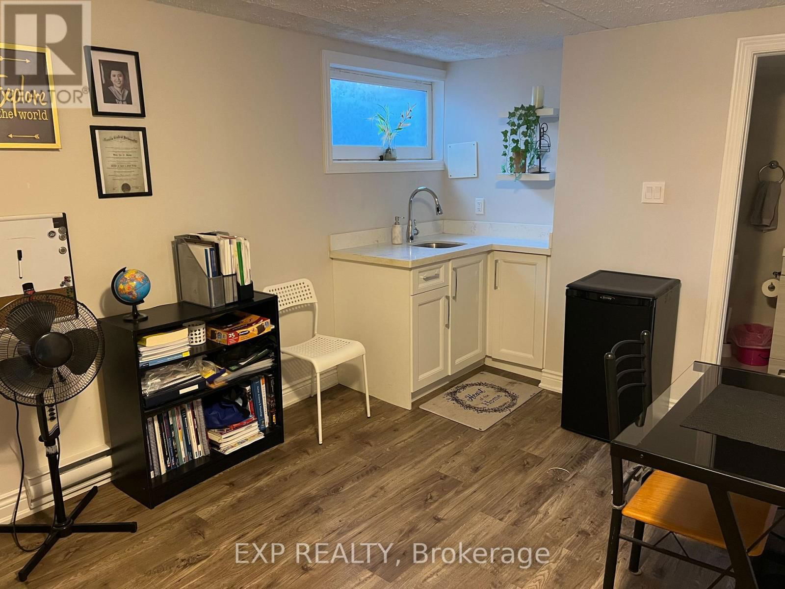 216 - 180 MISSISSAUGA VALLEY BOULEVARD Image 33