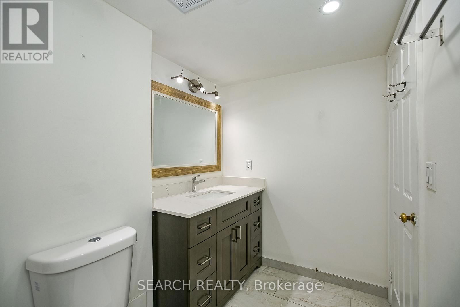 906 - 1360 RATHBURN ROAD EAST Image 30