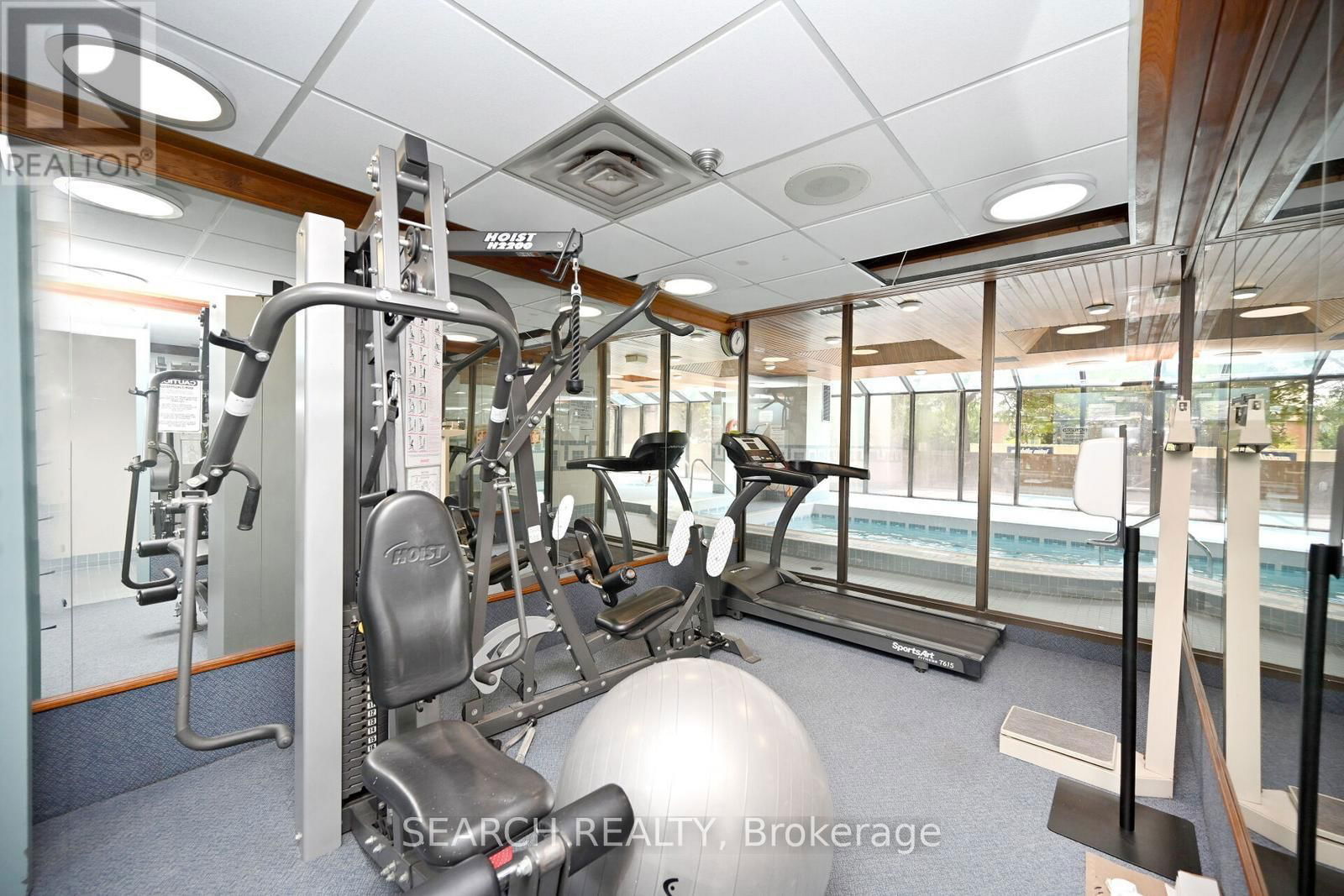 906 - 1360 RATHBURN ROAD EAST Image 35