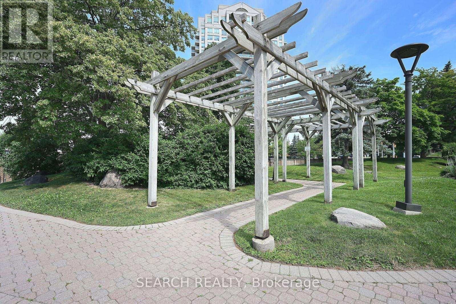 906 - 1360 RATHBURN ROAD EAST Image 39